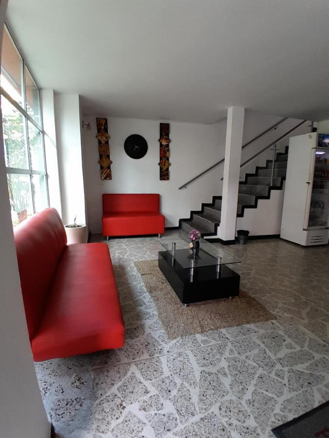 Hotel Palermo Real 메딜린 외부 사진