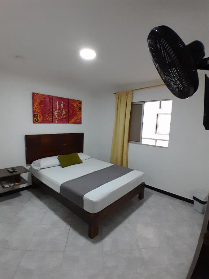 Hotel Palermo Real 메딜린 외부 사진