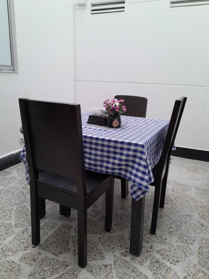 Hotel Palermo Real 메딜린 외부 사진