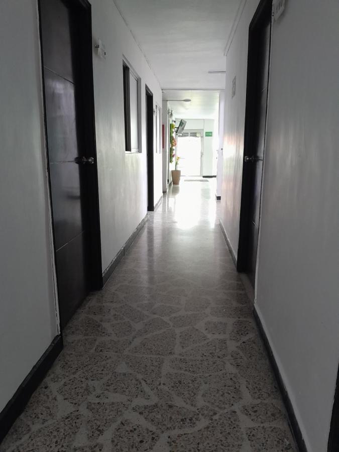 Hotel Palermo Real 메딜린 외부 사진
