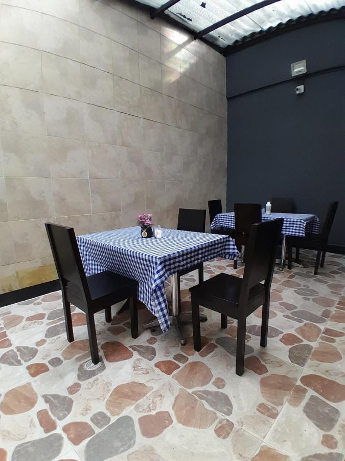 Hotel Palermo Real 메딜린 외부 사진